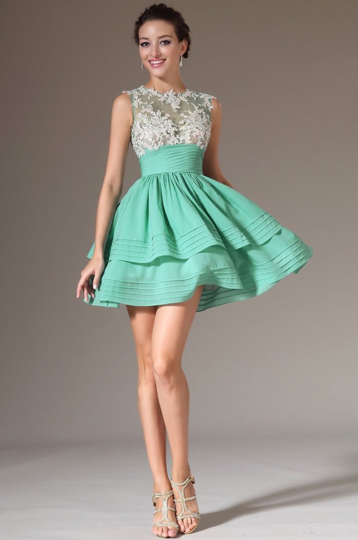 Вечерние платья короткие