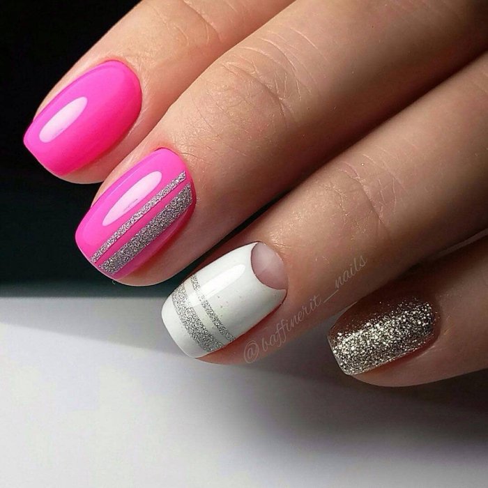 Яркий розовый маникюр 2022