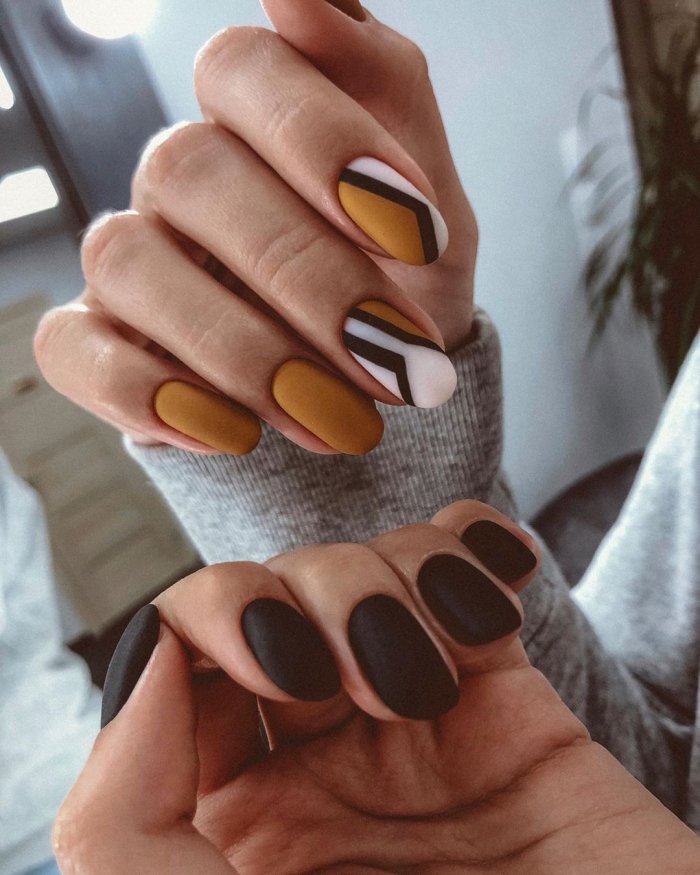 Маникюр осень