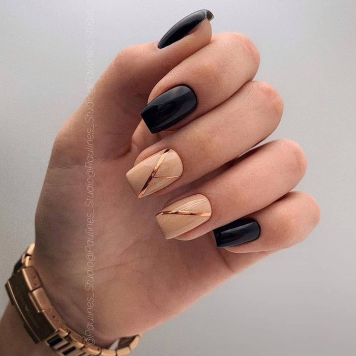 Стильный маникюр для офиса