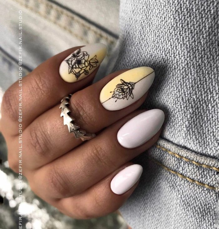 Маникюр в бордовых тонах с геометрией