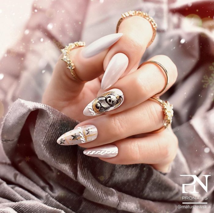 Красный маникюр 2021 модные тенденции