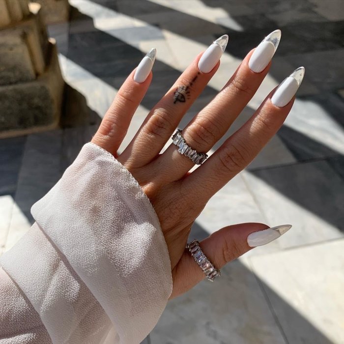 Длинные розовыемногти