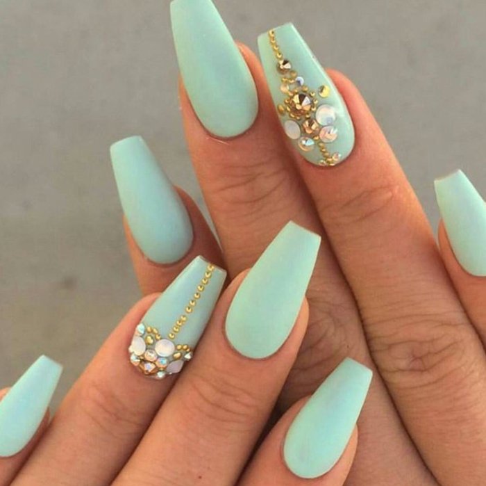 Дизайн ногтей матовый