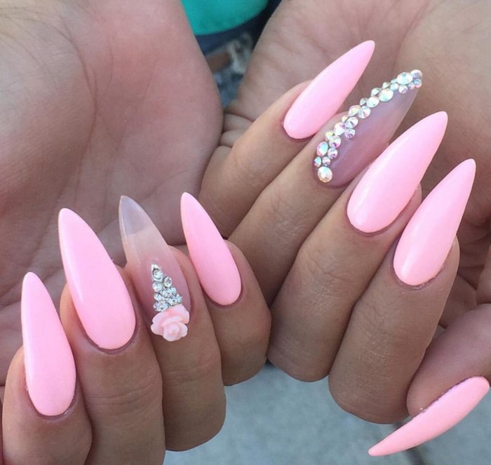 Яркие ногти 2020