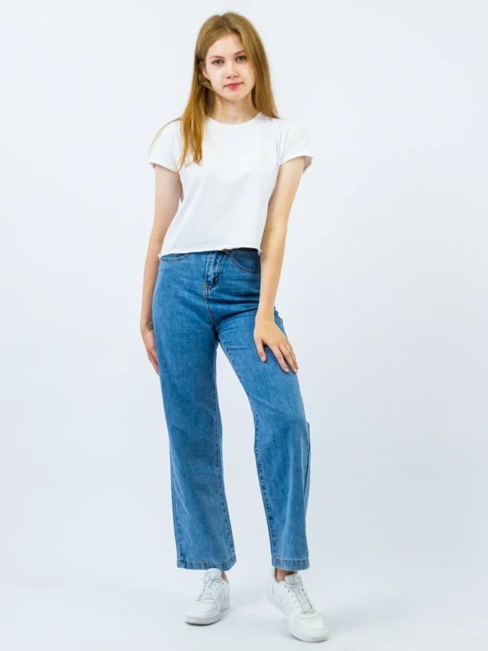 Образы с джинсами 2022