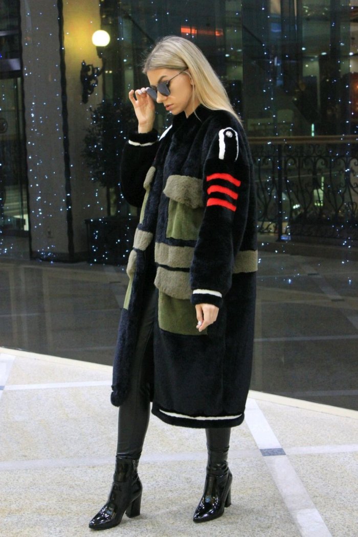 Образ с бейсболкой женский