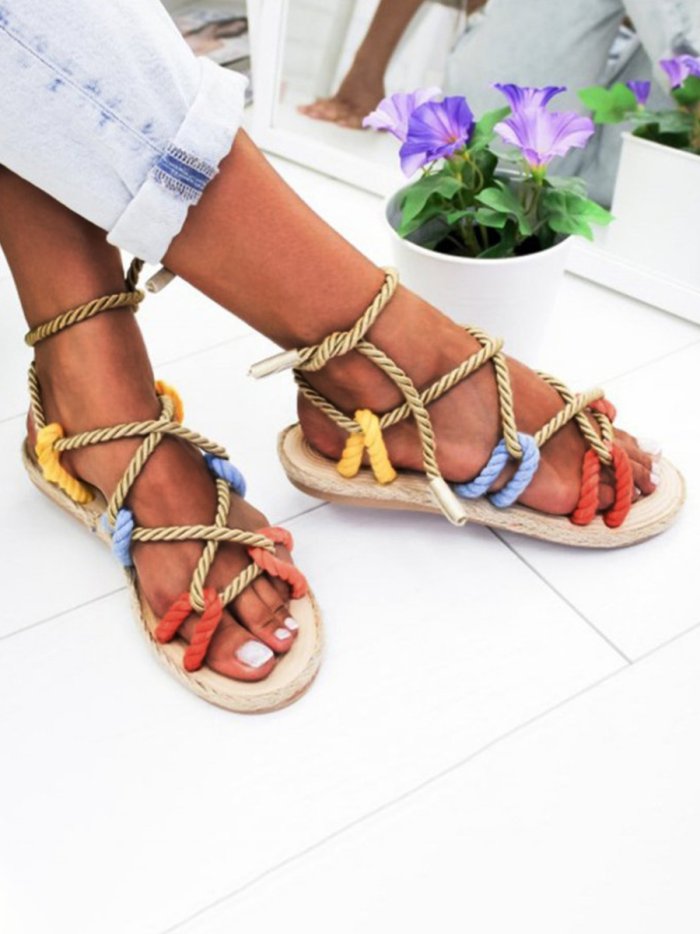 Обувь женская 2022