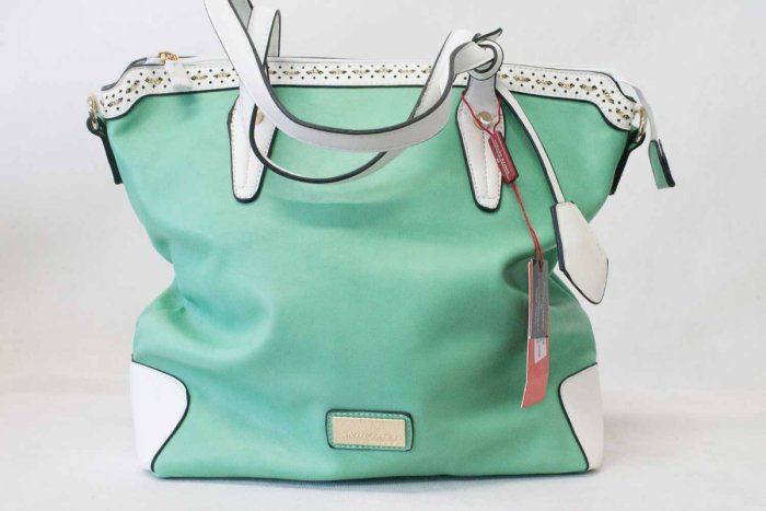 Сумка кросс-боди famous Lady