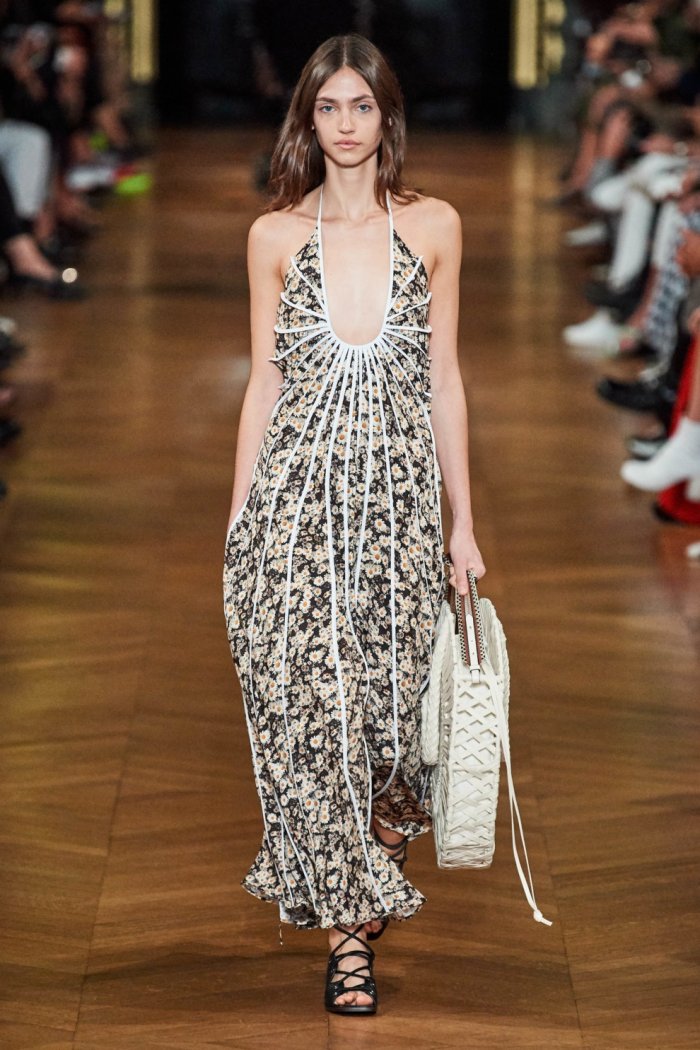 Версаче 2021 осень