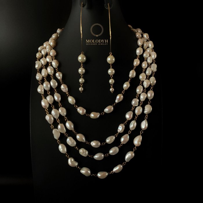 Одри чокер из жемчуга