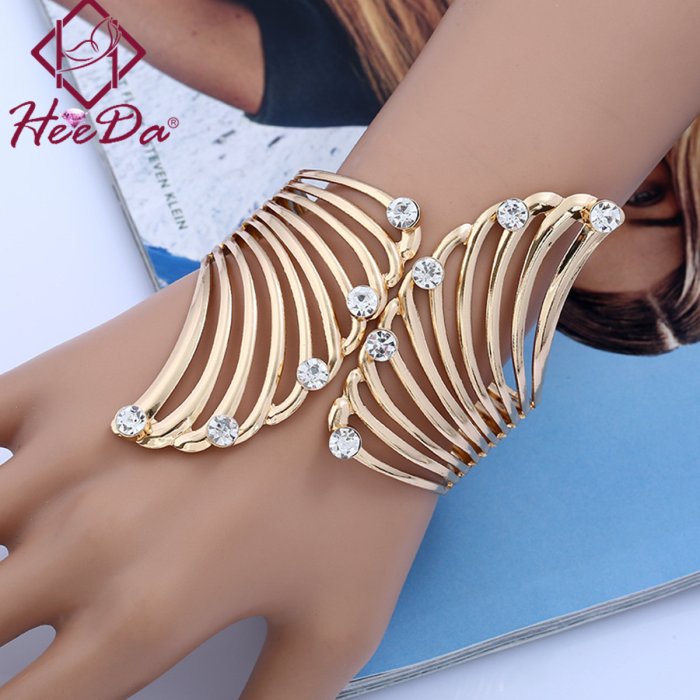 Бижутерия необычная стильная кольцо