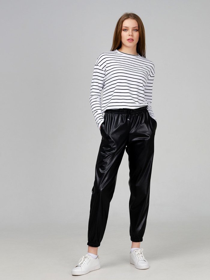 Кожаные штаны 2021 2022