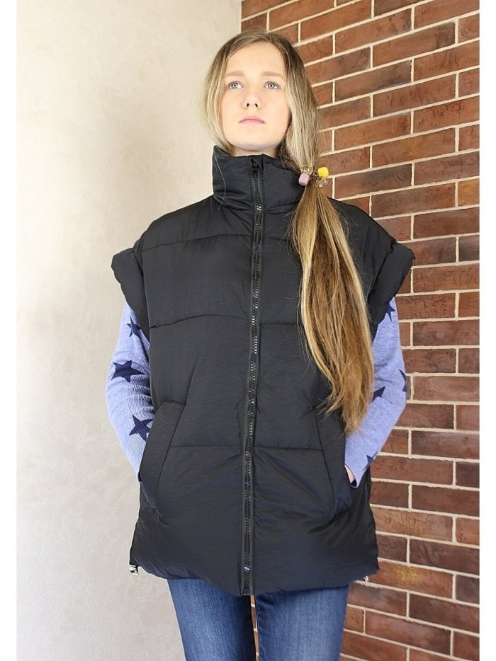 Модные вязаные жилеты 2022