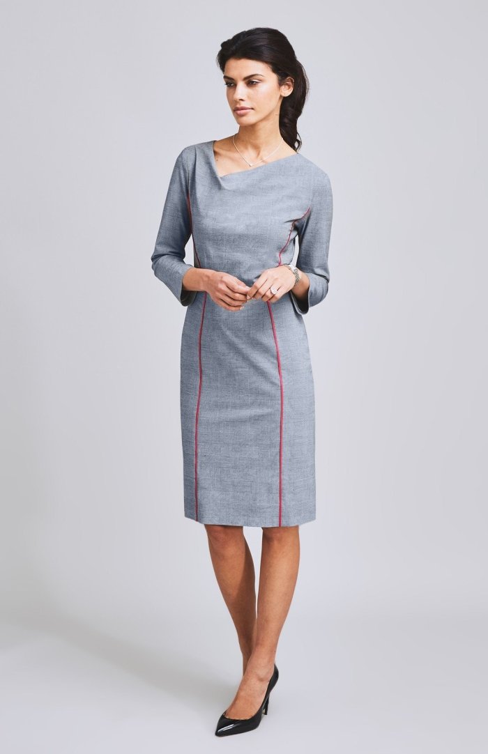 Платье с юбкой трапеция