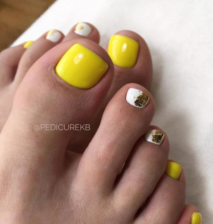 Необычный педикюр