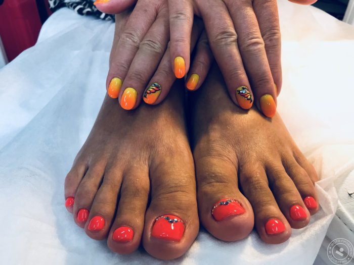 Маникюр и педикюр