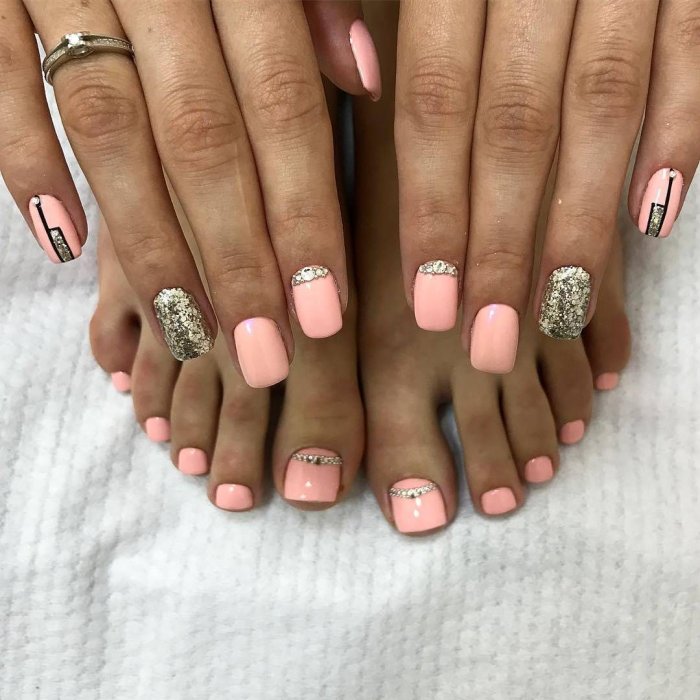 Маникюр и педикюр