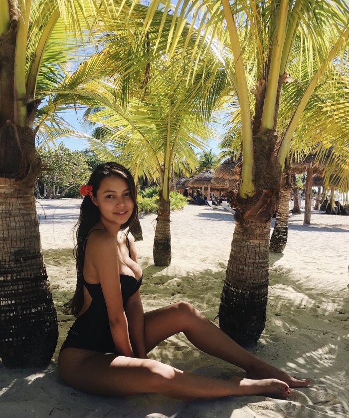 Фиона Бартон модель