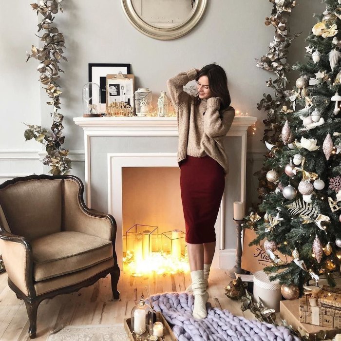 Фотосессия у елки в студии