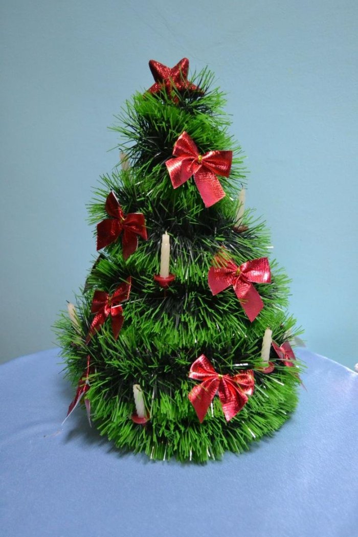 Новогодняя елка из фетра