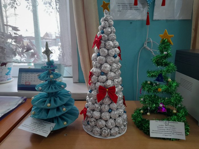 Конкурс елочек в детском саду