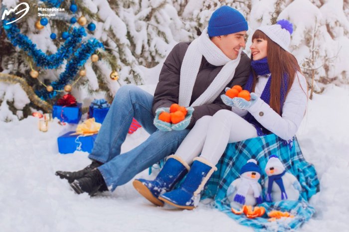 Свадебная фотосессия пикник на природе семья