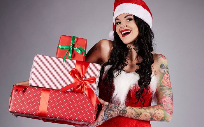 Новогодние тату «верь в мечту»