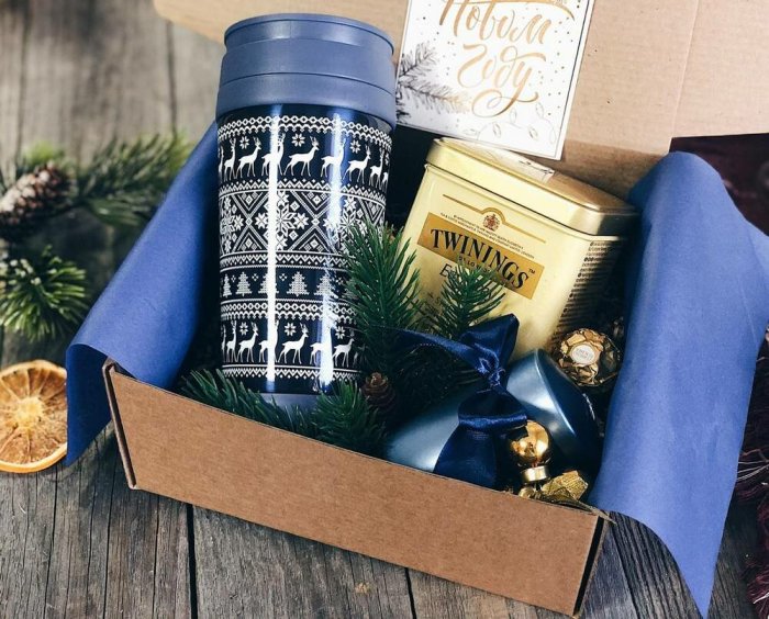 Уродливый новогодний свитер