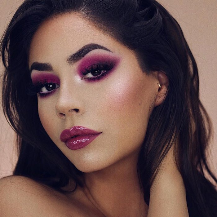 Голубой макияж