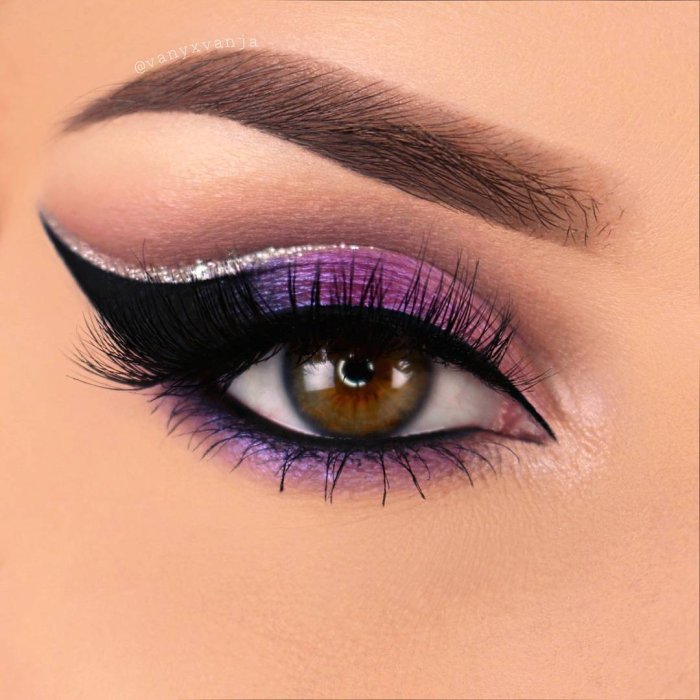 Фиолетовый макияж необычный