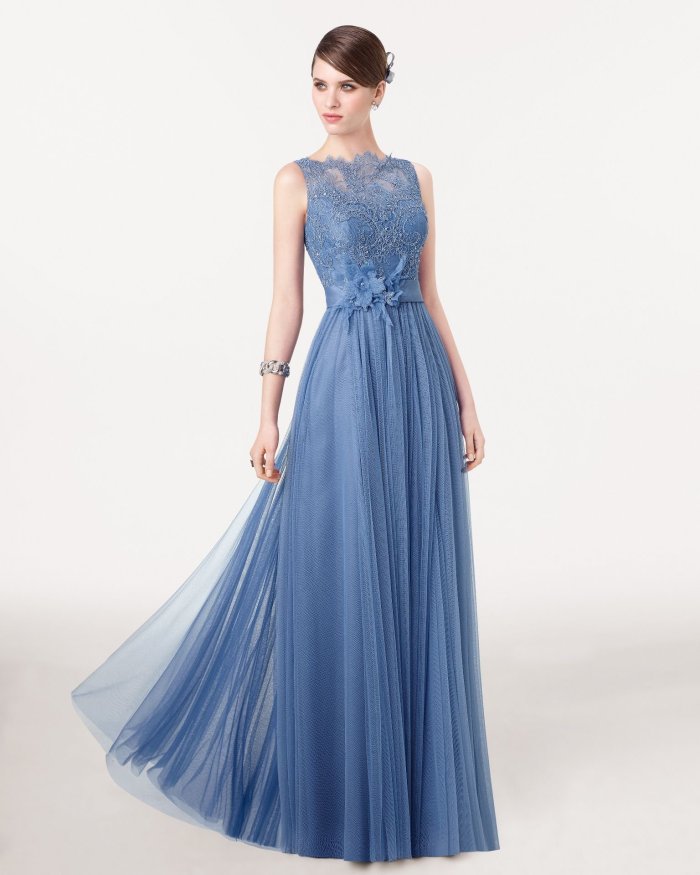 Платье розовое