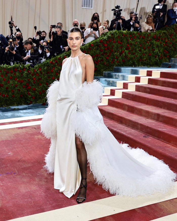 Хейли Бибер мет Гала 2022