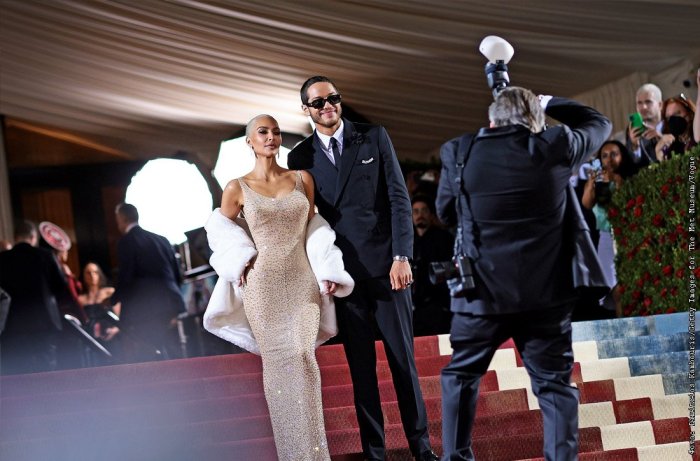 Met Gala 2022 Ким Кардашян