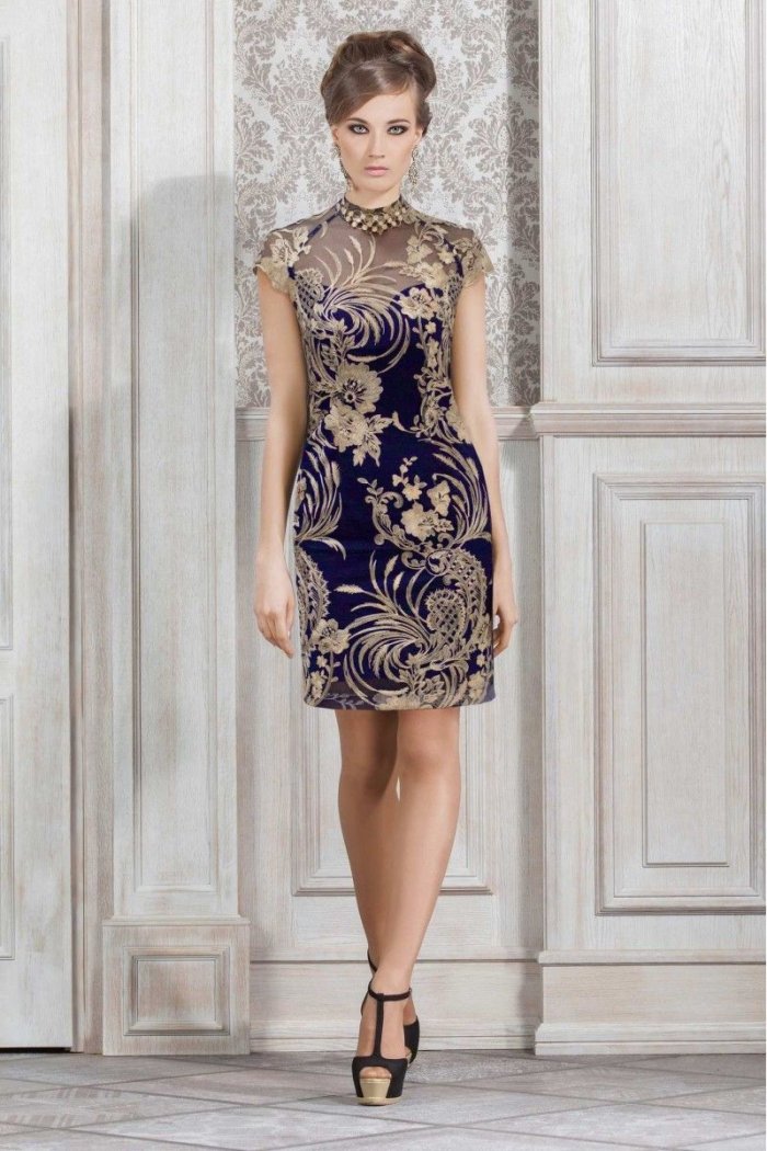 Платье шёлковое Изумрудное 2020 короткое