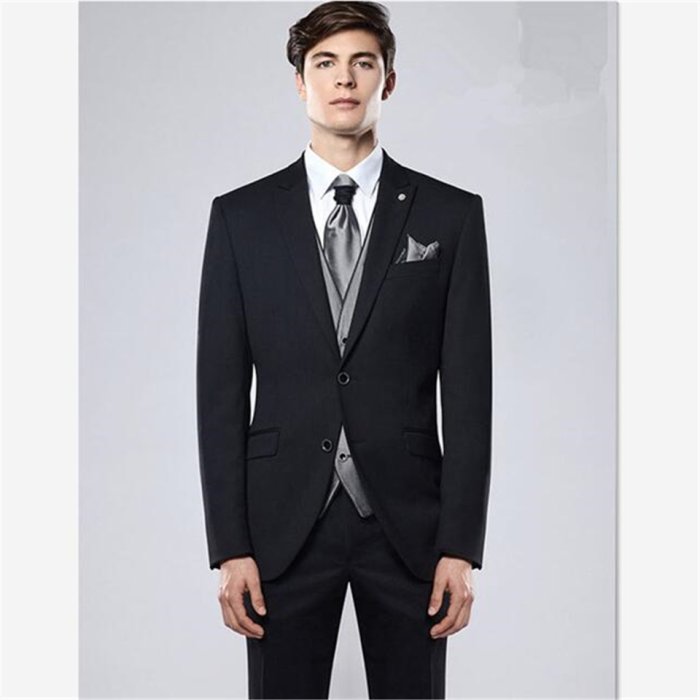 Костюм мужской