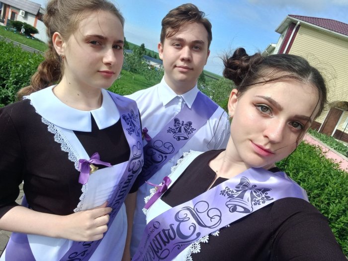 Необычные школьные фартуки