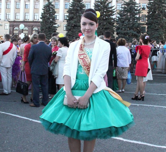 Сарафан с фартуком в школу