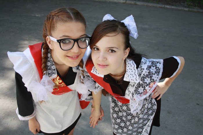 Последний звонок ученики в форме