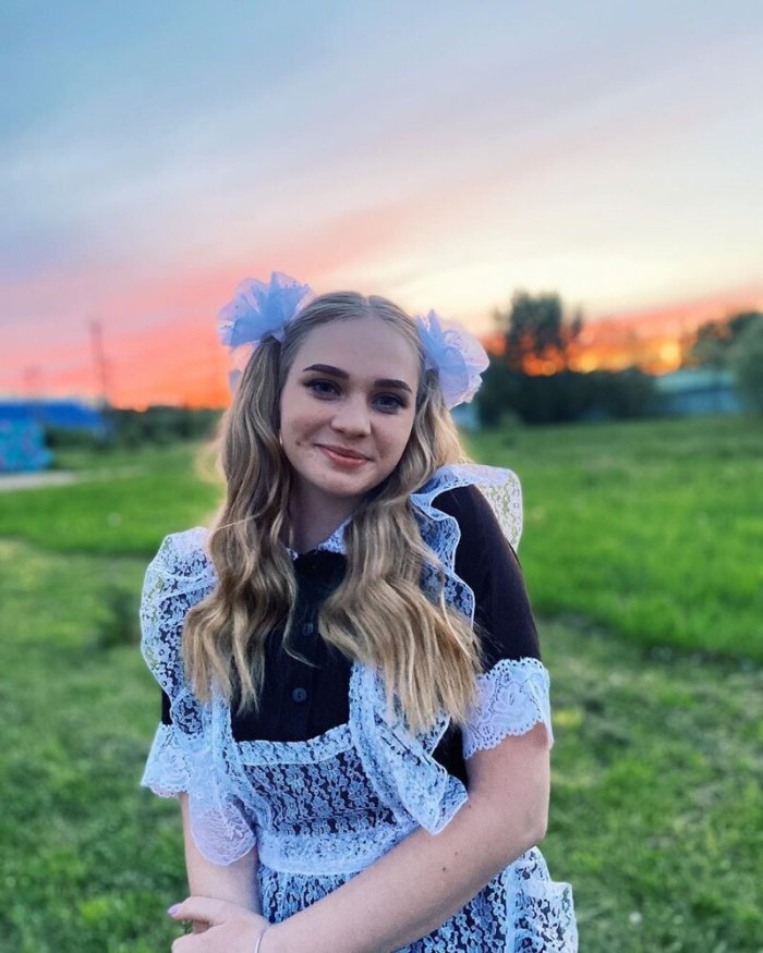 Красивые выпускницы