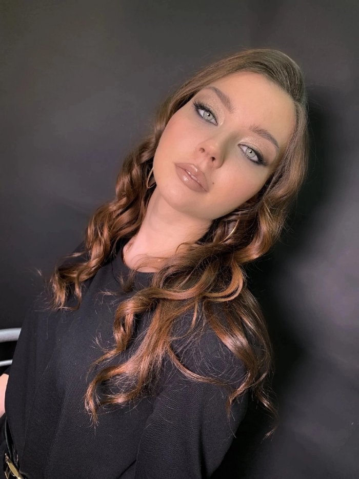 Выпускницы на последнем звонке