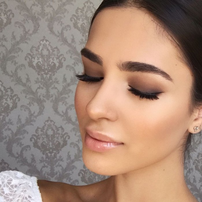 Легкий макияж