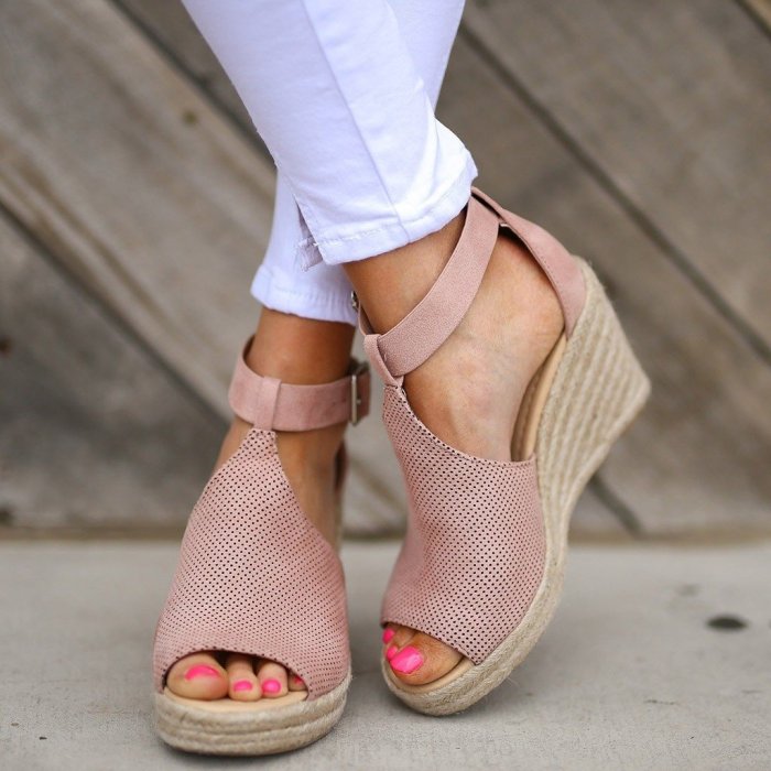 Прозрачные туфли