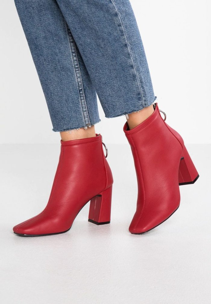 Летние ботильоны женские