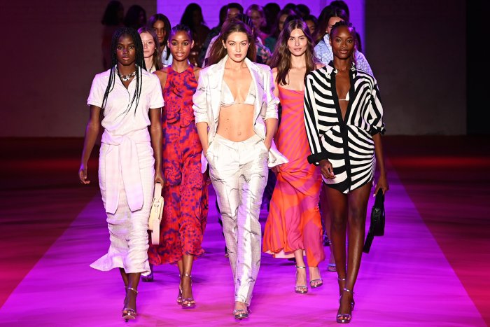 Майка алкоголичка тренд 2020