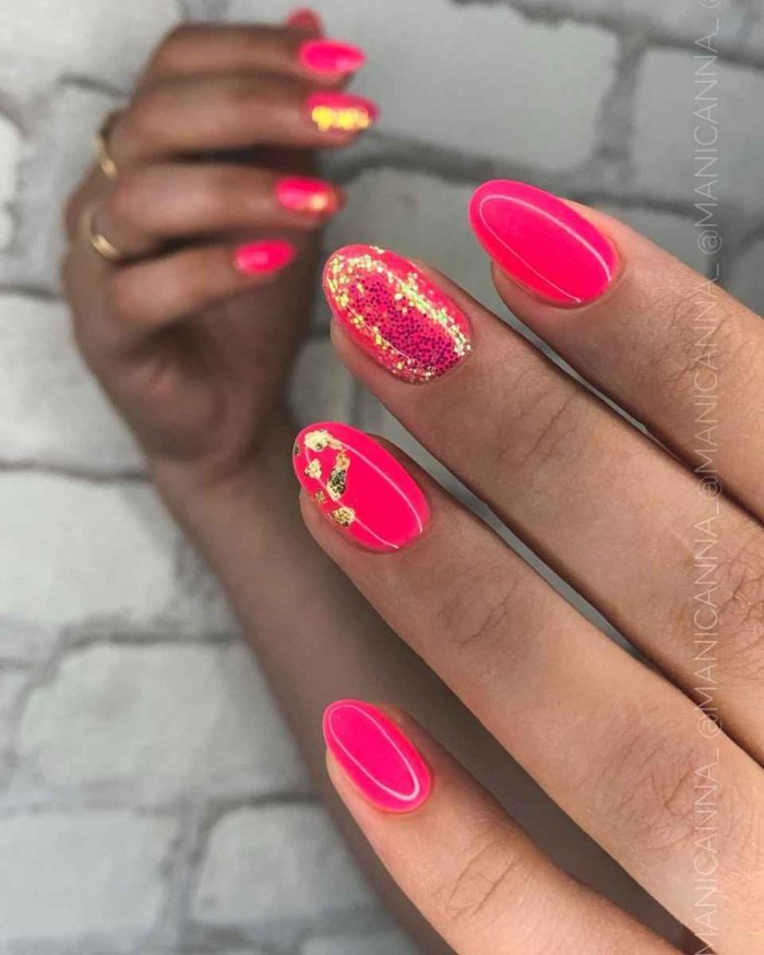 Яркие летние ногти квадратной формы