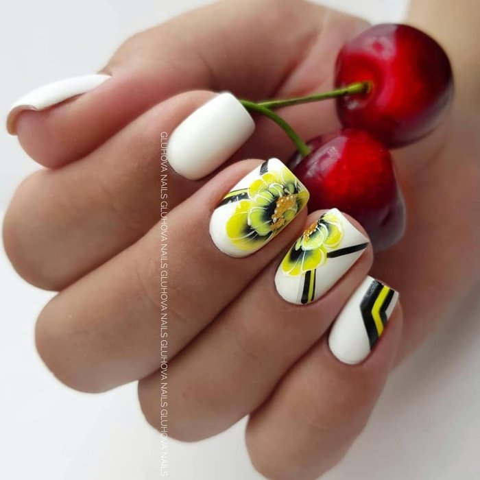 Ногти лето 2021 модные яркие