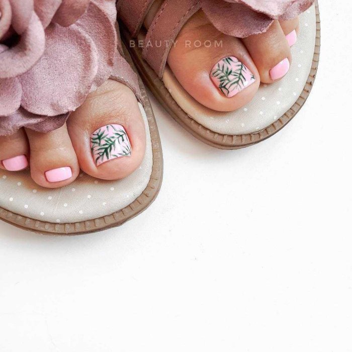 Педикюр дизайн 2023 новинки стильные