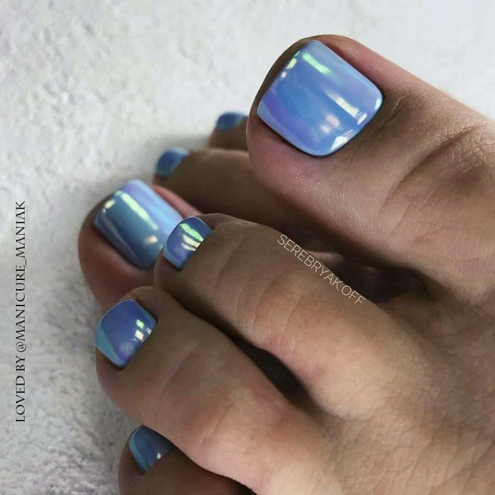Педикюр голубой втирка