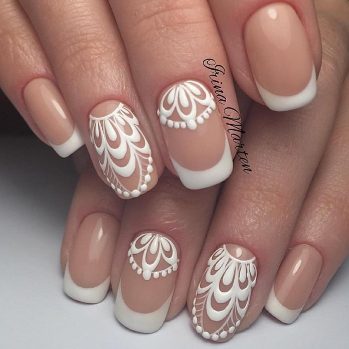 Френч с вензелями